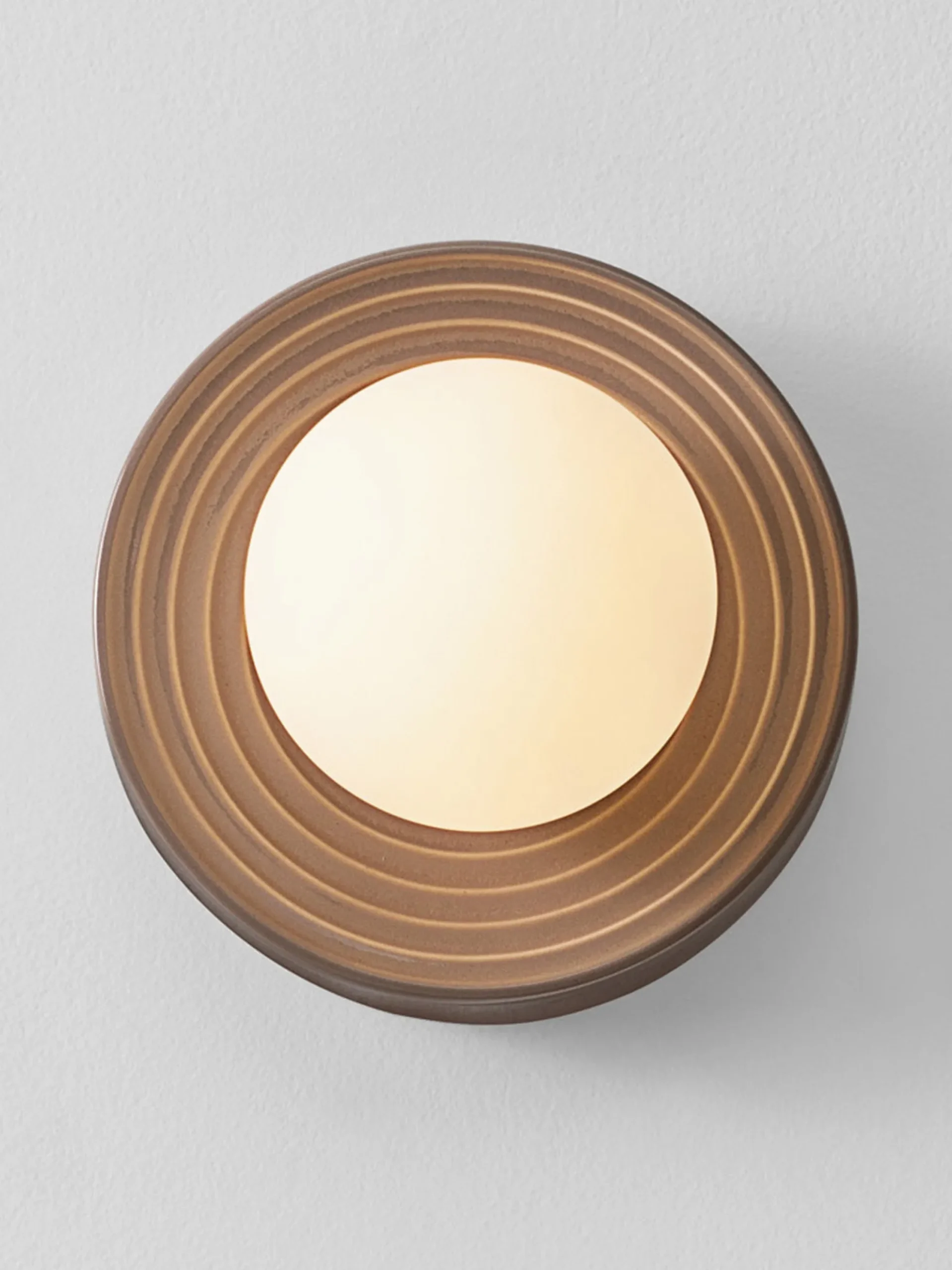 Applique con luce regolabile Orbique