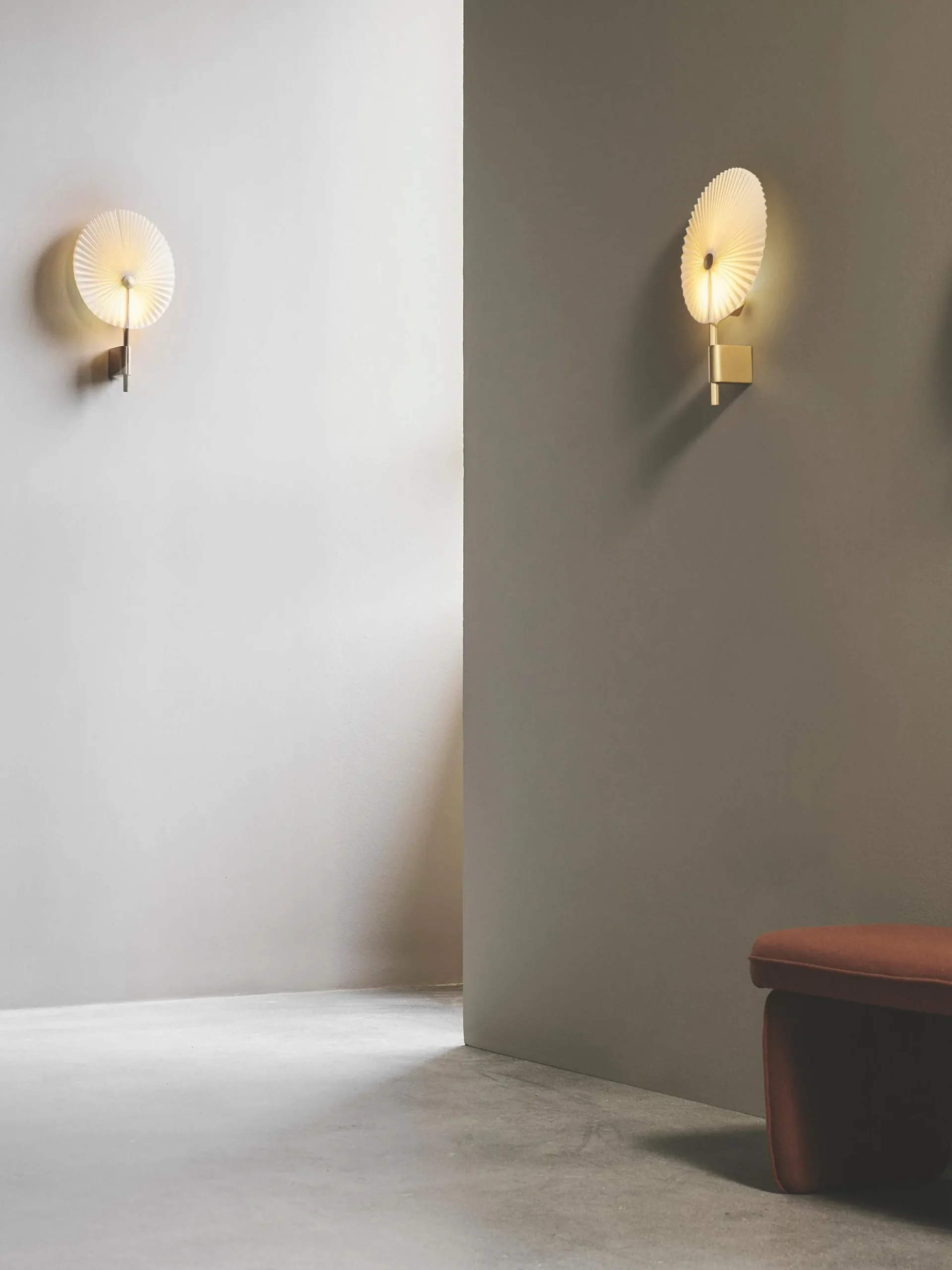 Applique grande con luce regolabile Liris