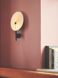 Applique grande a LED con luce regolabile Liris