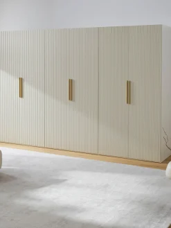 Armadio componibile ad ante battenti Simone, larg. 300 cm, diverse varianti