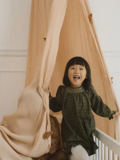 Baldacchino per letto bambini fatto a mano Swan Lake