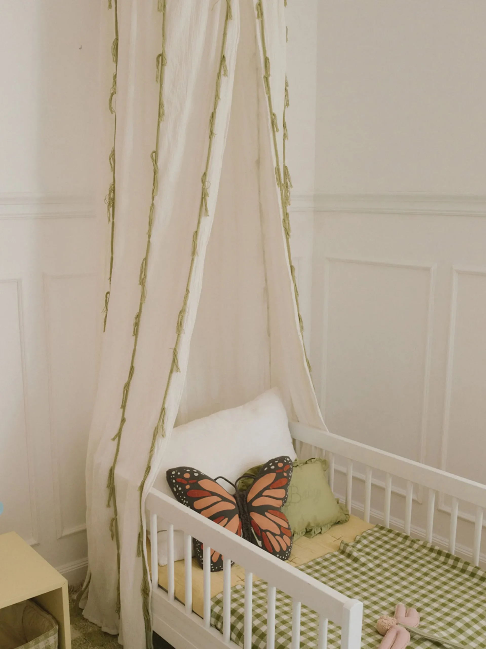 Baldacchino per letto bambini fatto a mano Swan Lake