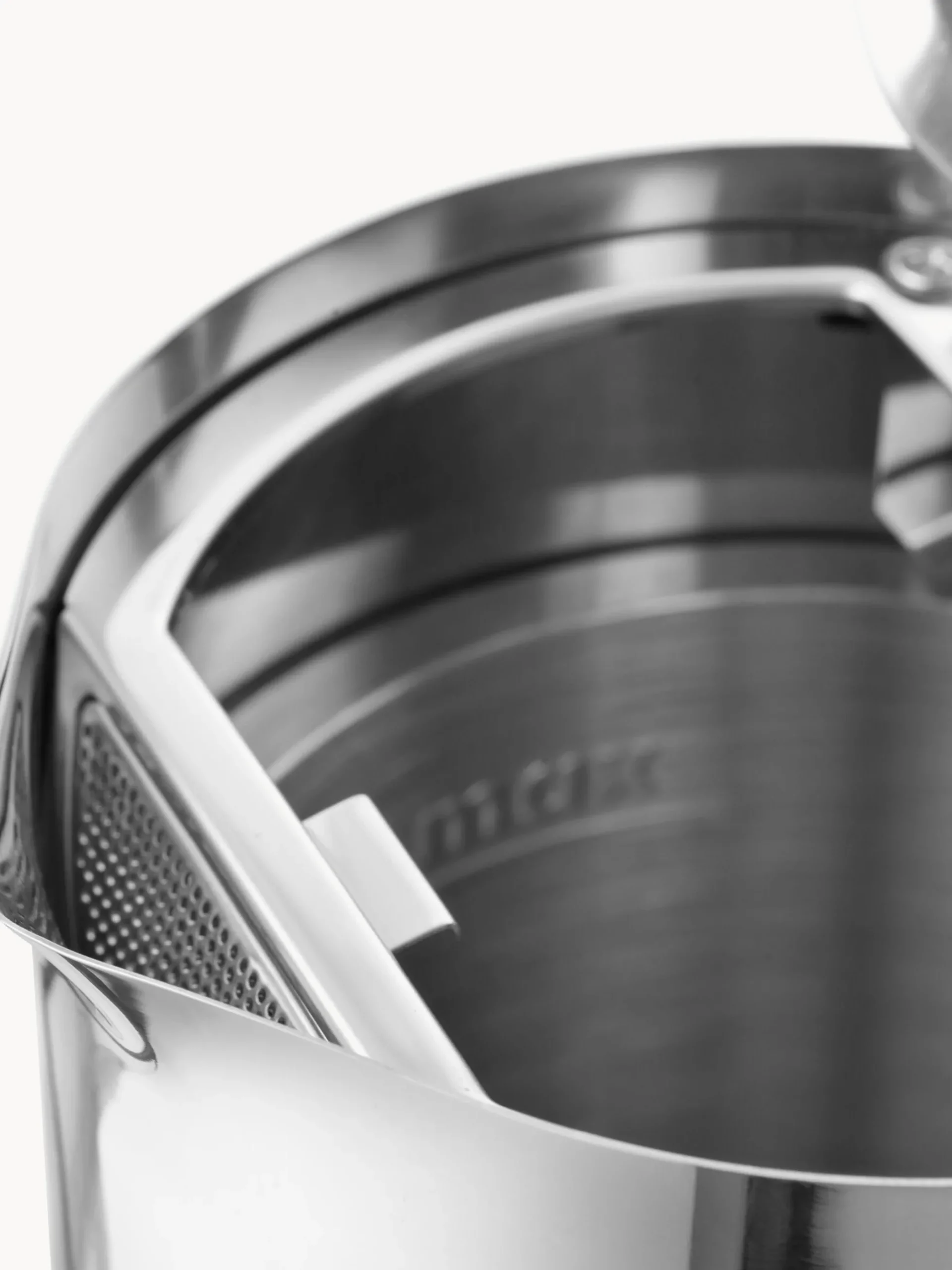 Bollitore in acciaio inossidabile Kettle Aarke, 1.2 L