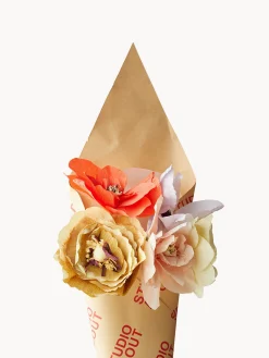 Bouquet di fiori artificiali fatto a mano Spring