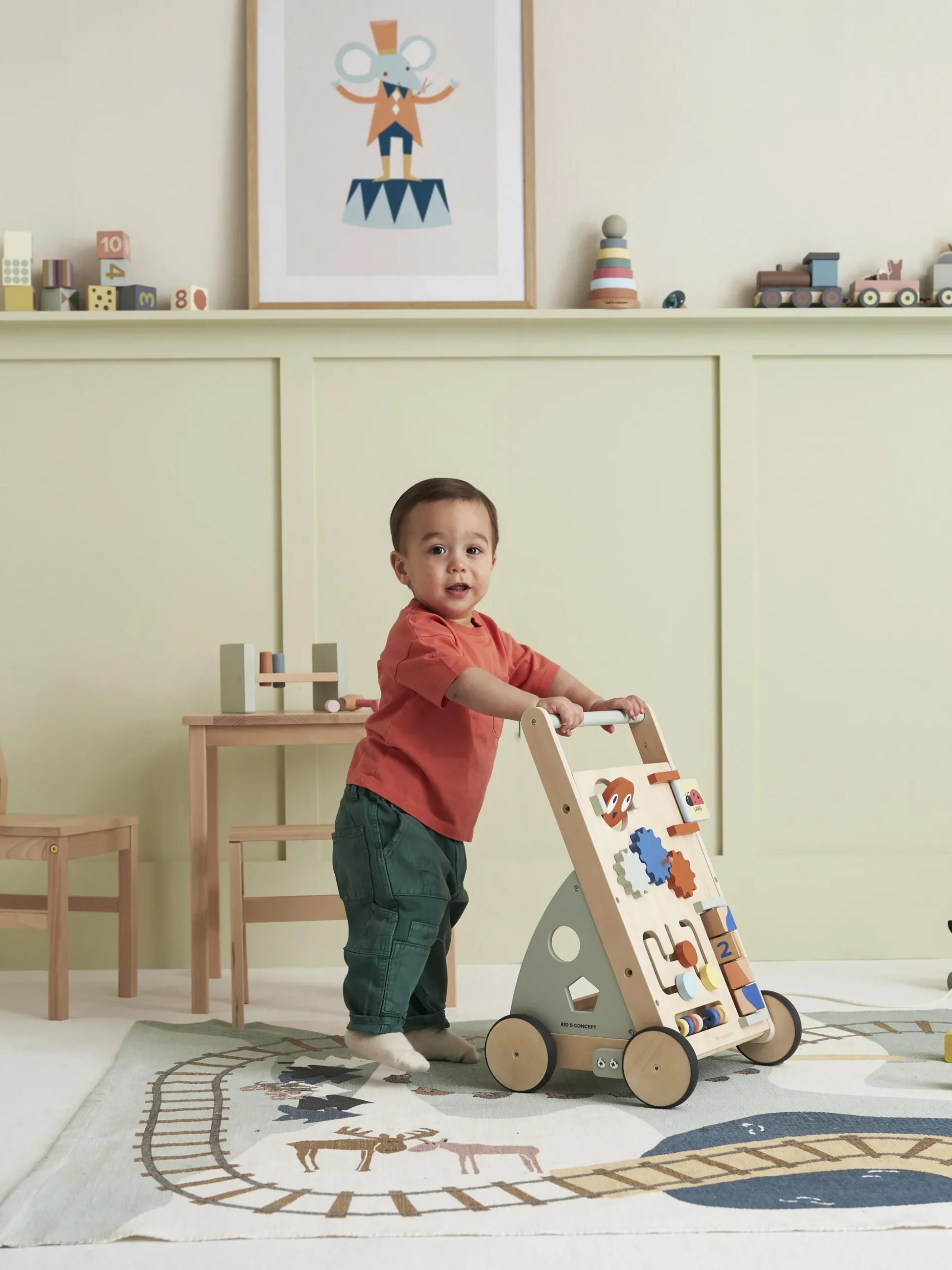 Camminatore con giochi d'attività Edvin