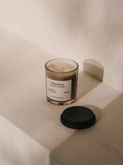 Candela profumata Komorebi (Yuzu, Osmanthus, Gelsomino e Cipresso)