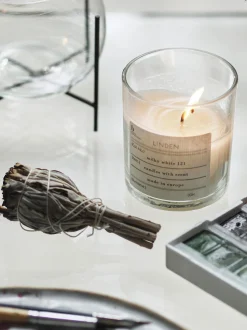 Candela profumata Lovelock (fiore di tiglio)
