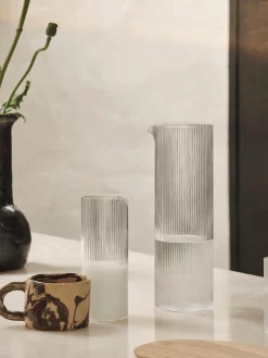 Caraffa in vetro soffiato millerighe Ripple, 1.1 L