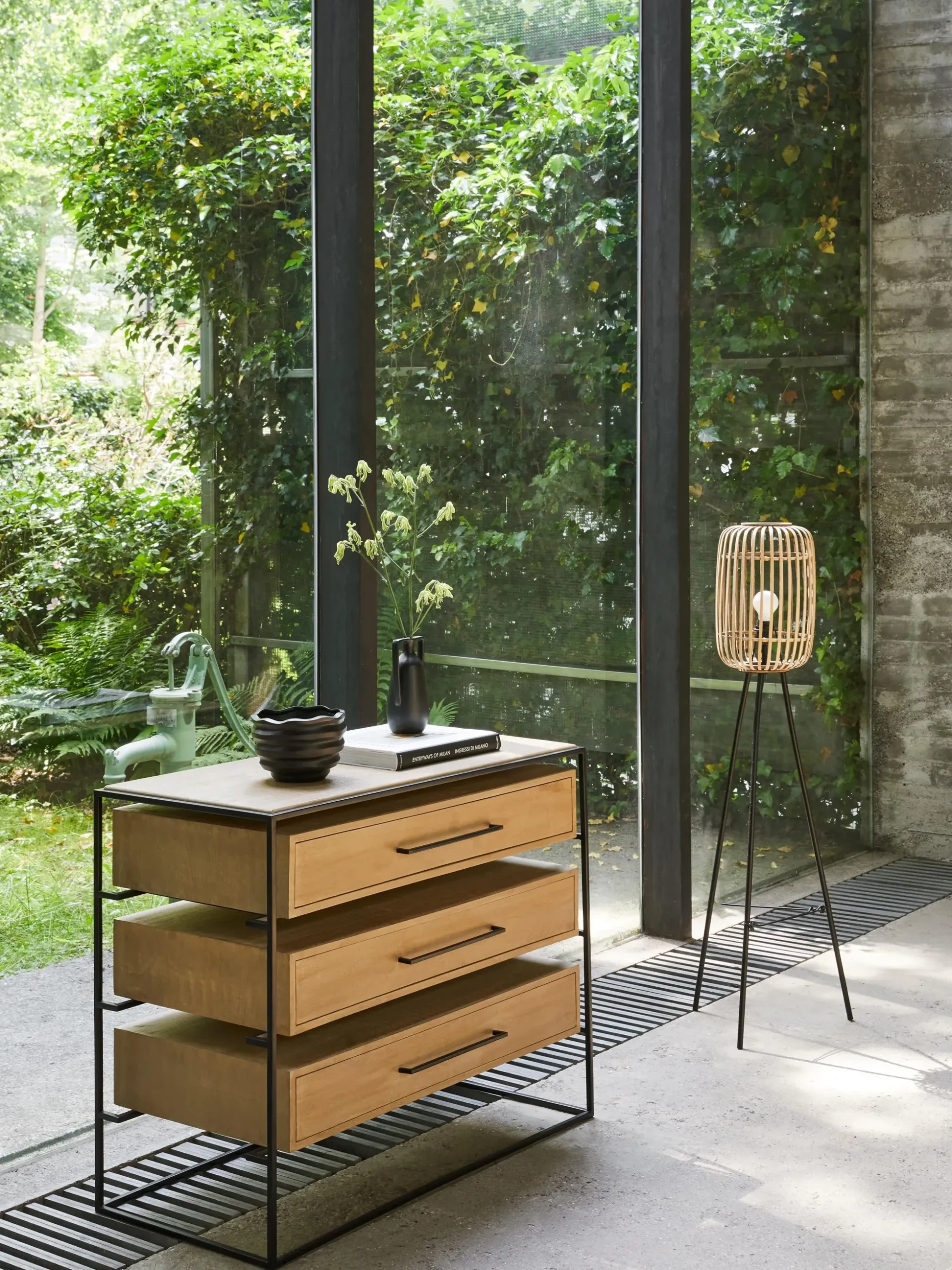 Cassettiera in legno di mango Lyle