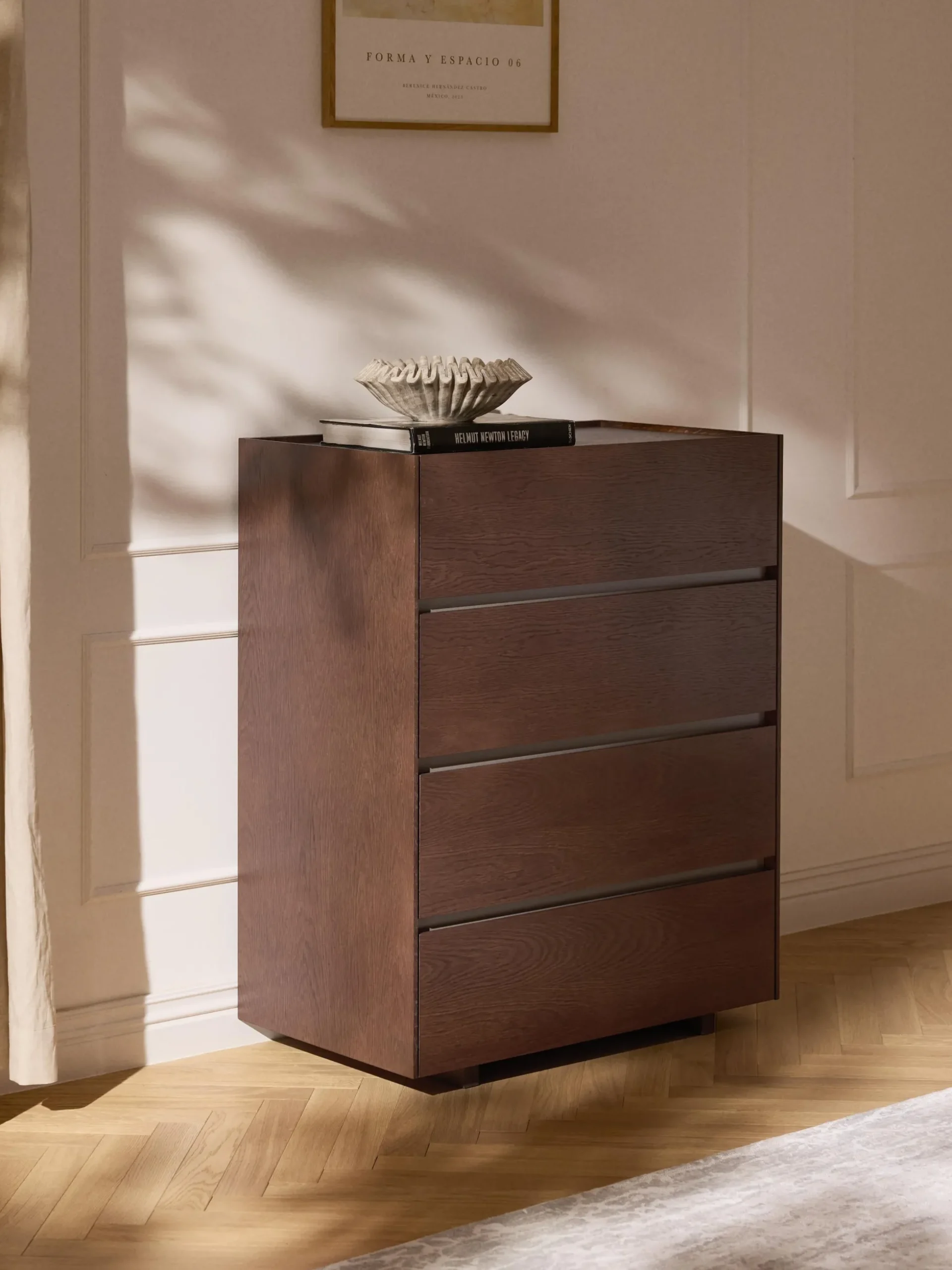 Cassettiera in legno Larsen