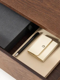Comodino in legno Larsen
