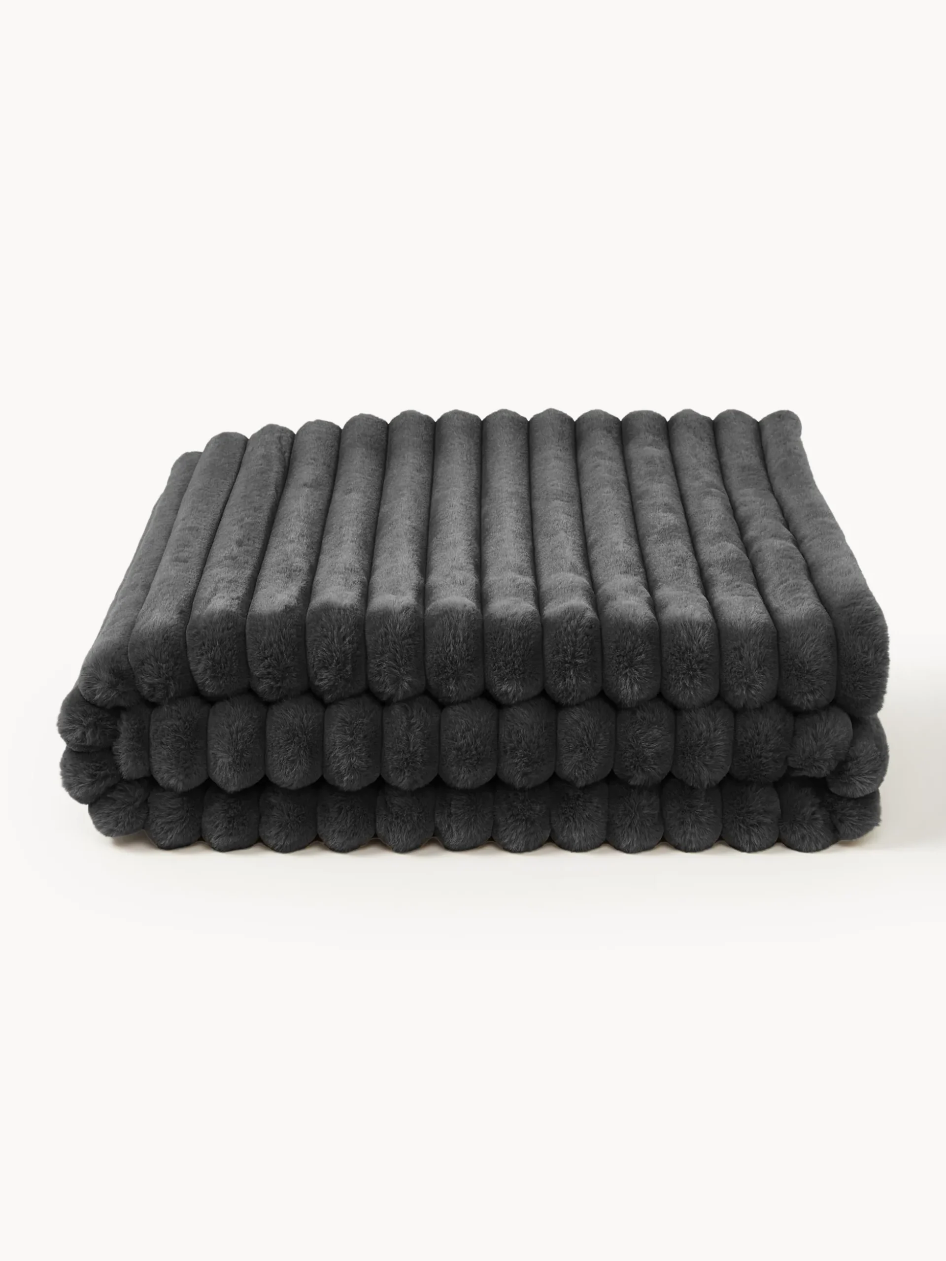Coperta in ecopelliccia Lovey