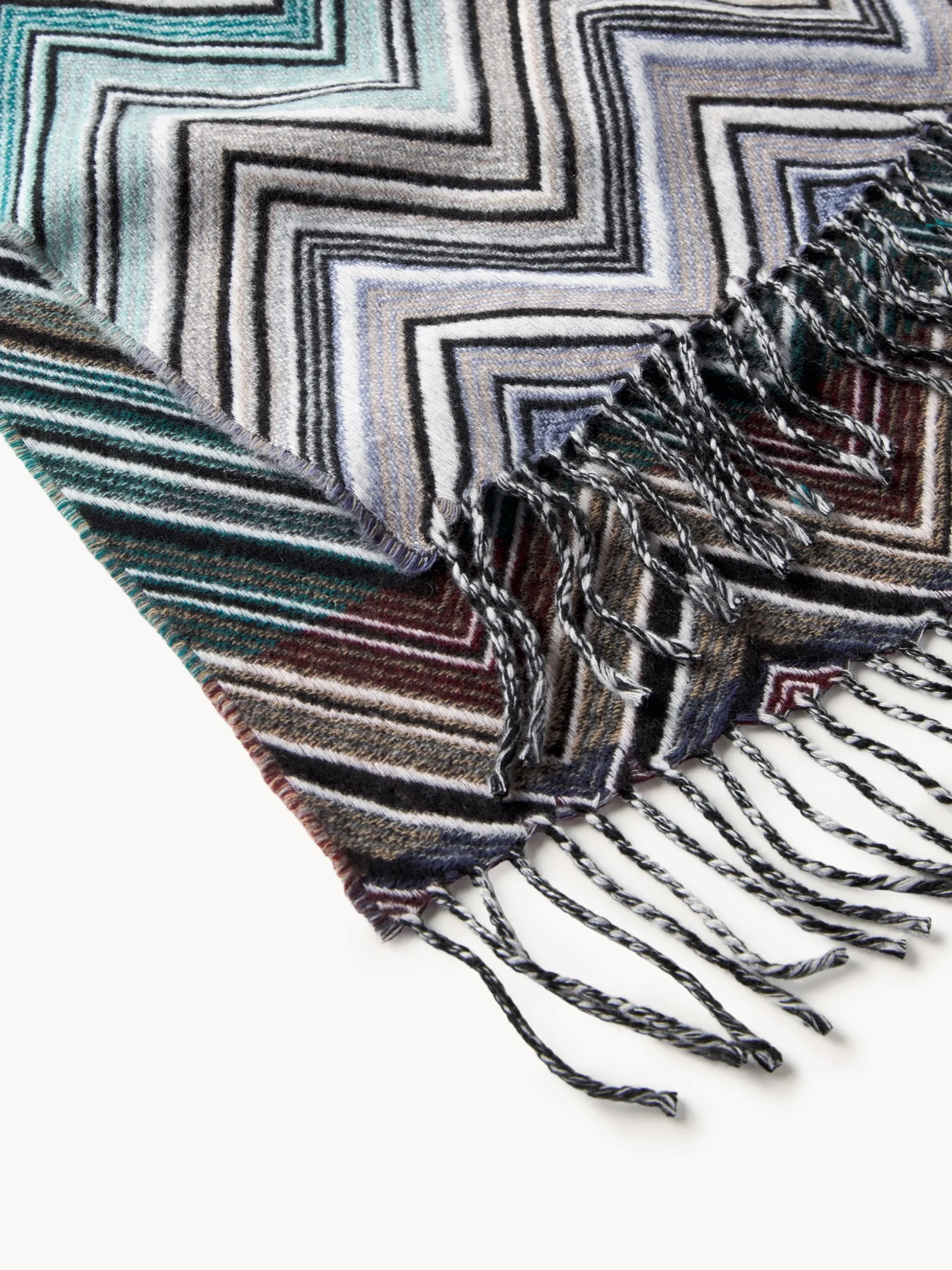 Coperta in lana con frange Perseo