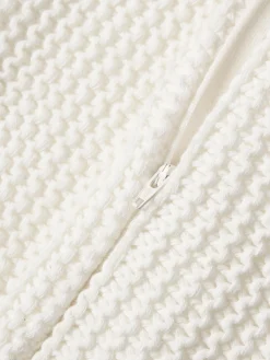 Copricuscino lavorato a maglia in cotone organico Adalyn