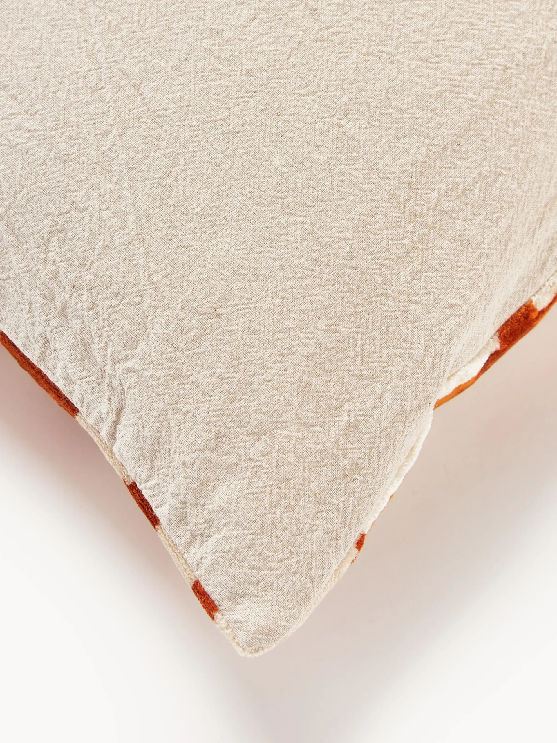 Copricuscino in viscosa con motivo jacquard Dejan