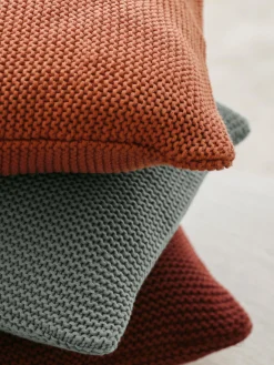 Copricuscino lavorato a maglia in cotone organico Adalyn