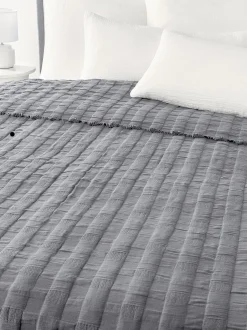 Copriletto in mussola con frange Bethany