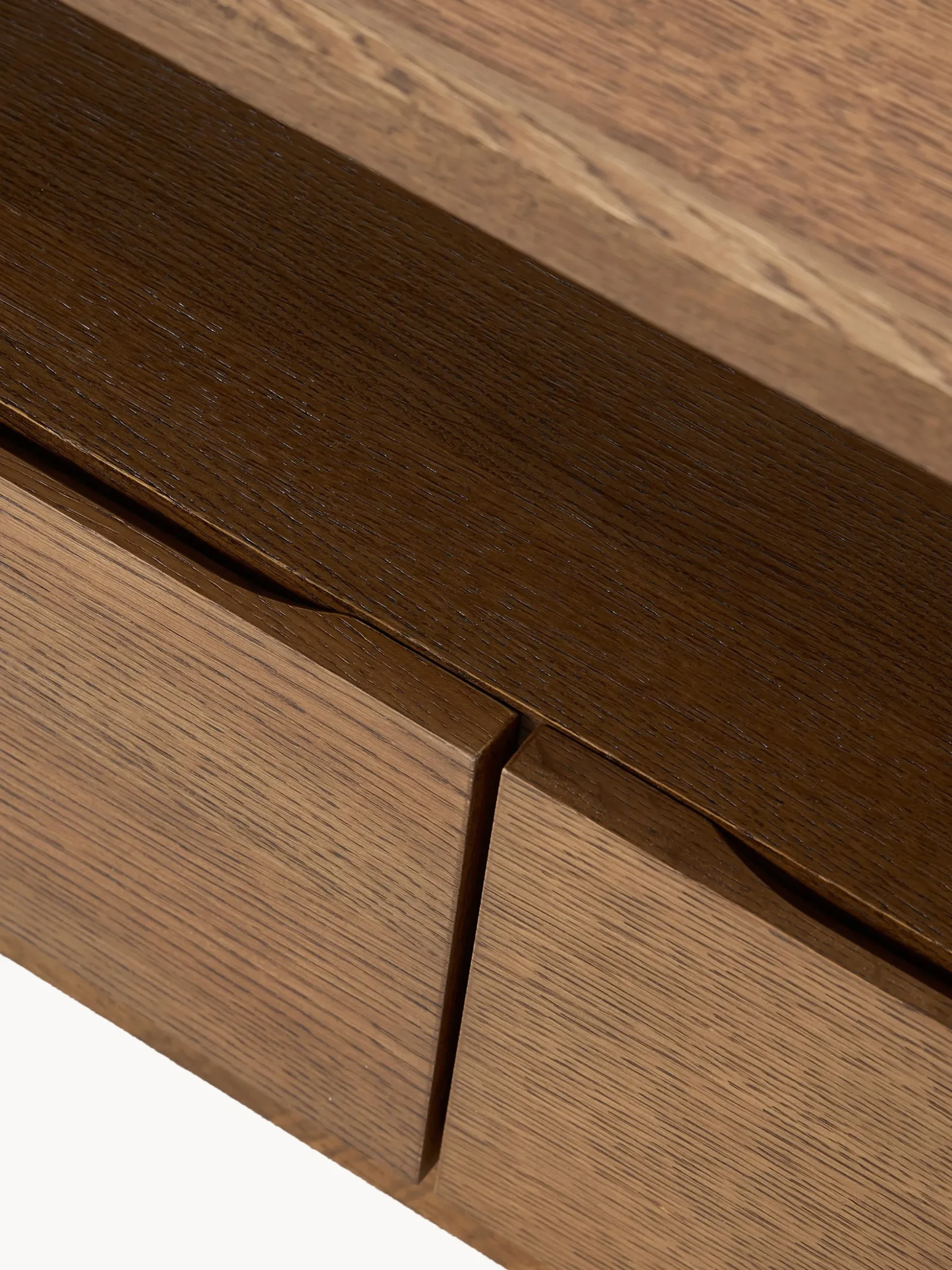 Credenza alta in legno Libby