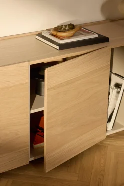 Credenza in legno Larsen