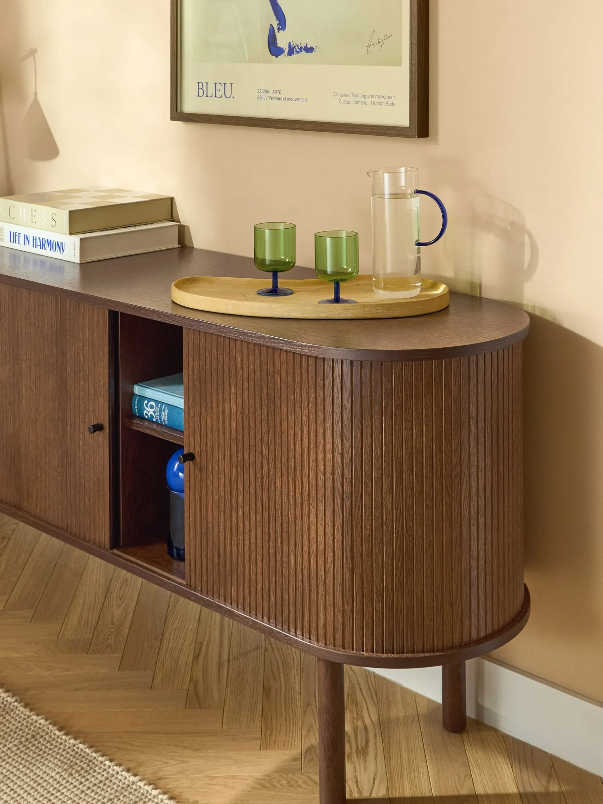 Credenza XL con frontale scanalato Calary