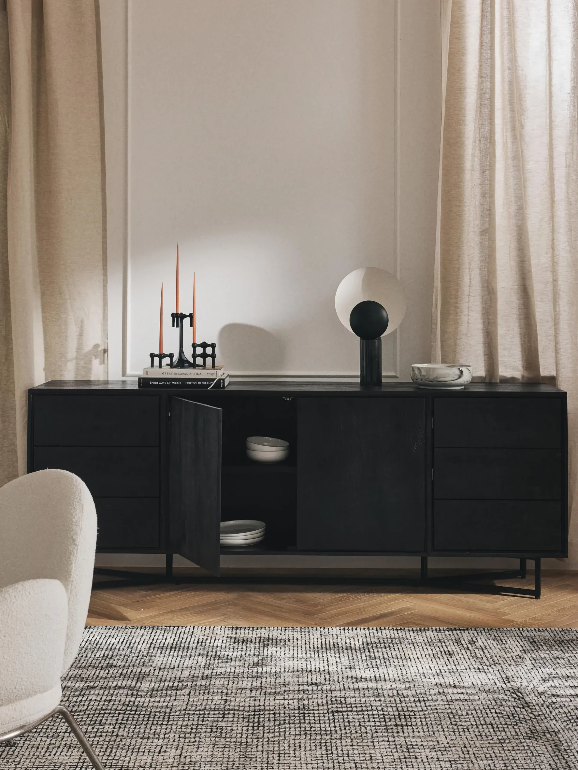 Credenza XL in legno di mango Luca