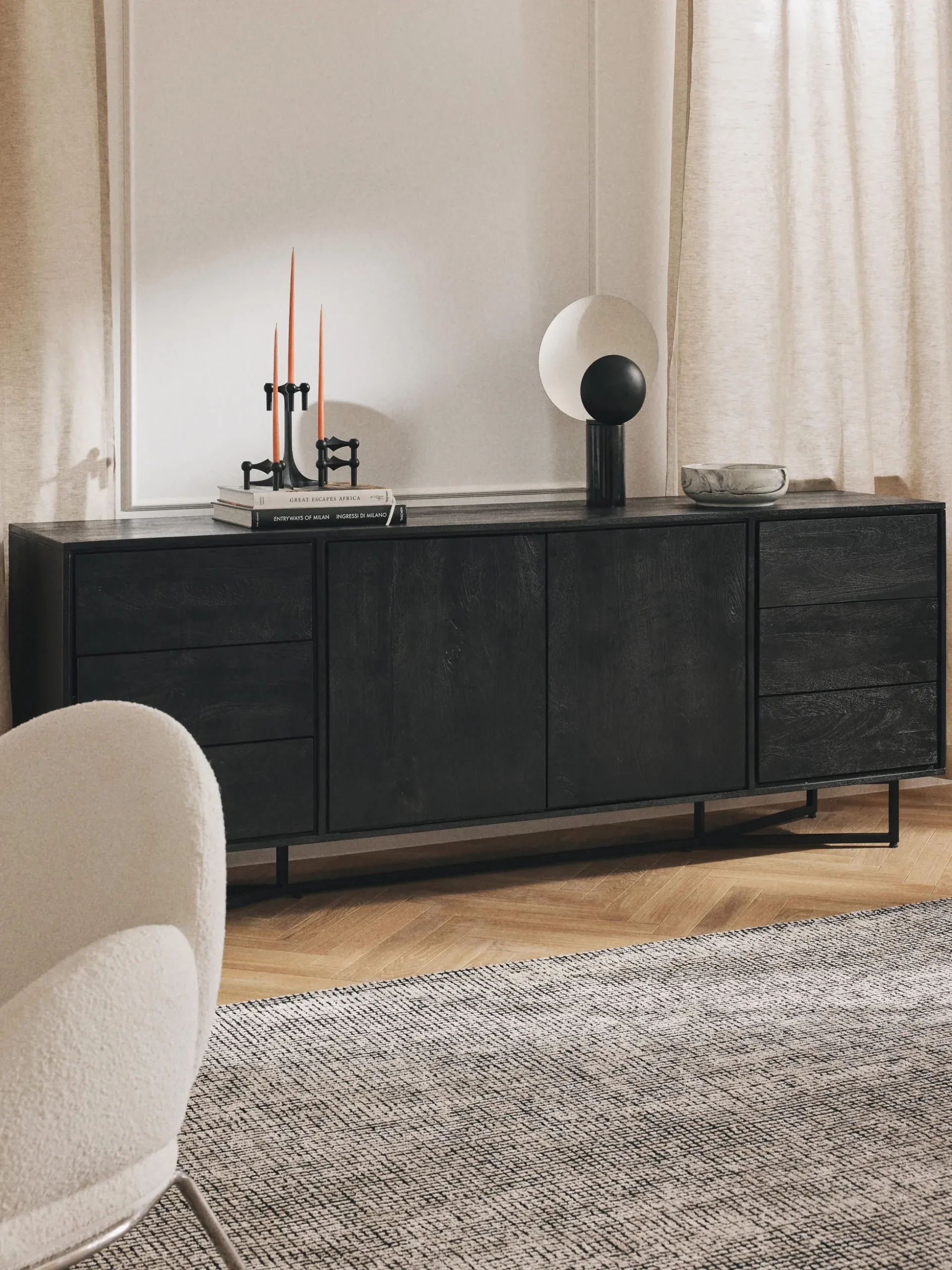 Credenza XL in legno di mango Luca