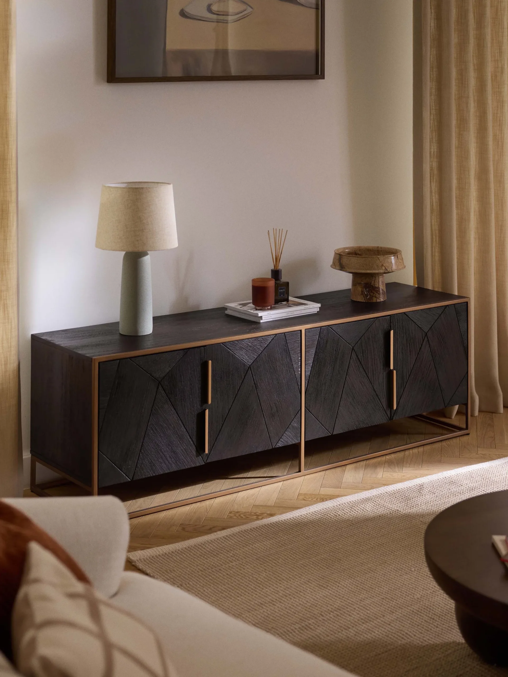 Credenza bassa in legno di mango Harry