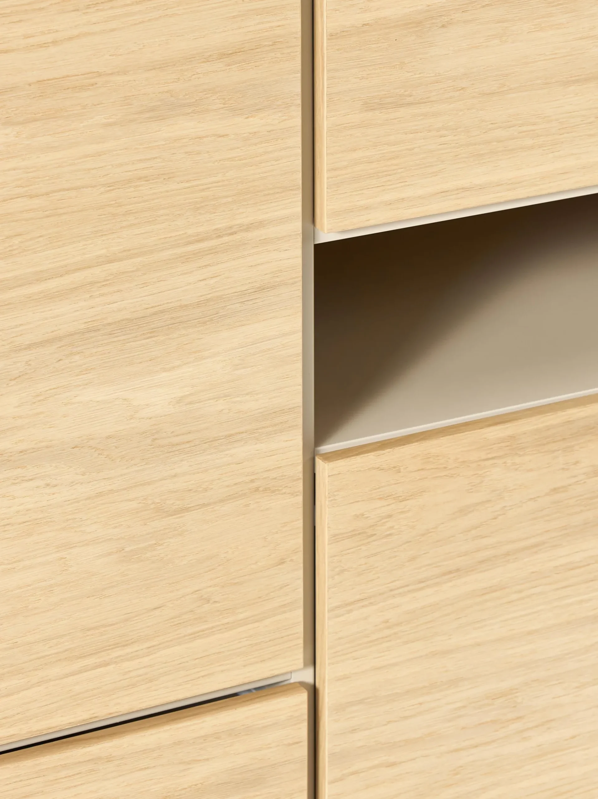 Credenza in legno Larsen