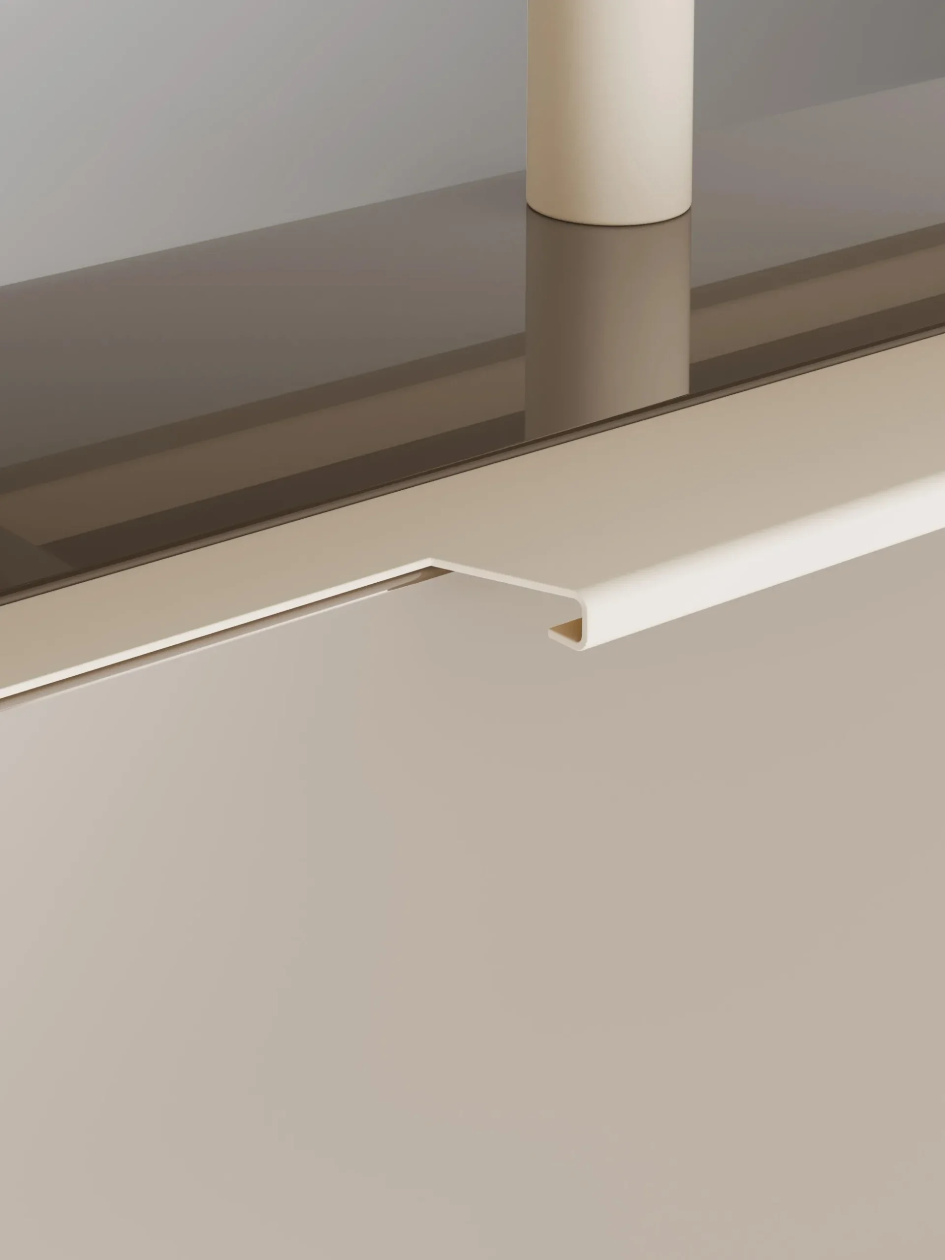 Credenza molto lucida Lennie