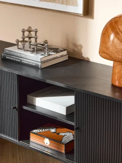 Credenza XL con frontale millerighe Calary