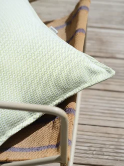 Cuscino da esterno fatto a mano Wates