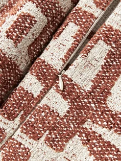 Cuscino in viscosa con motivo jacquard Contia