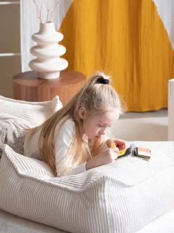 Cuscino da pavimento per bambini in velluto a coste Sugar