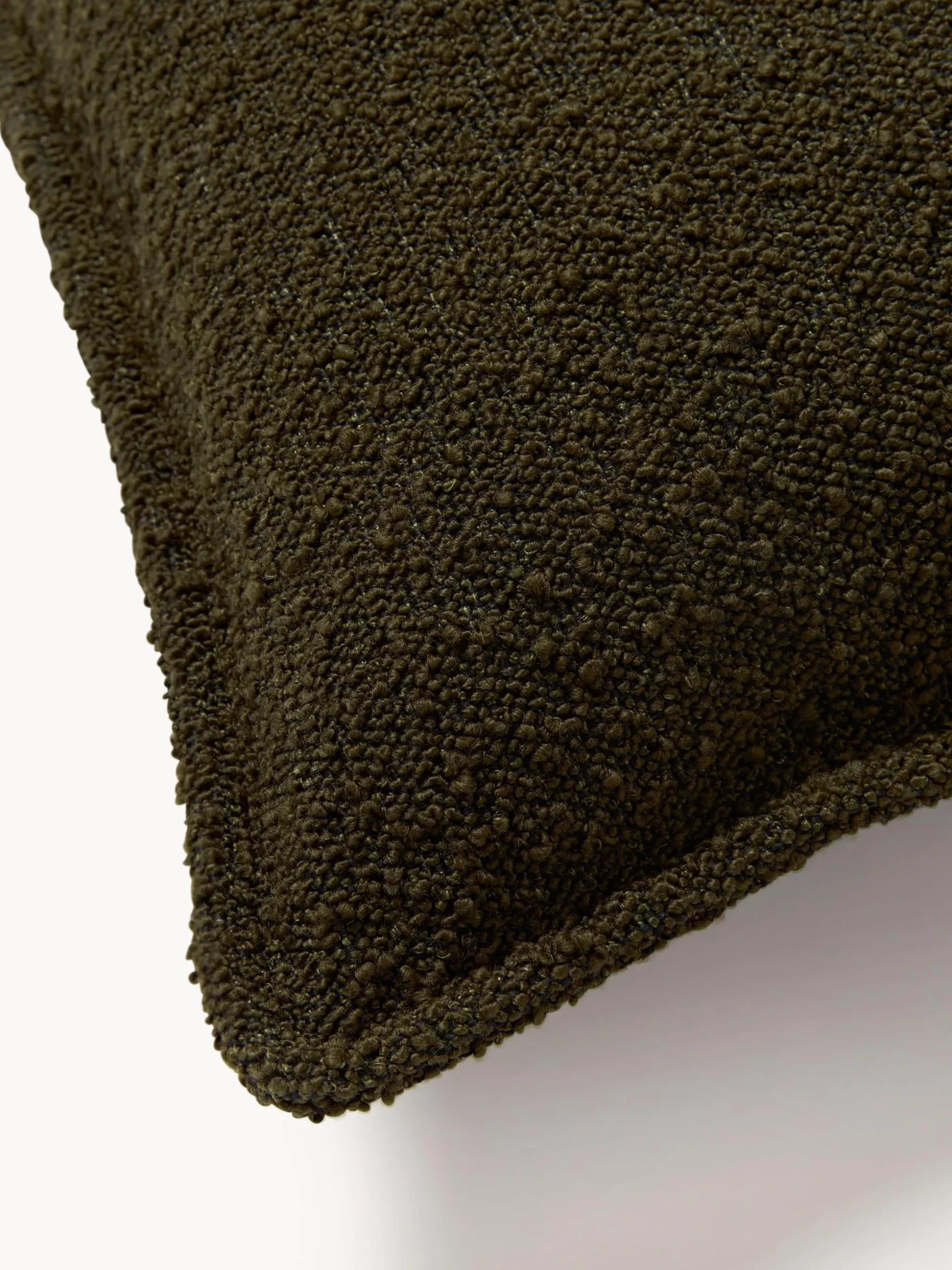 Cuscino decorativo grande in bouclé Lennon, 60 x 60 cm