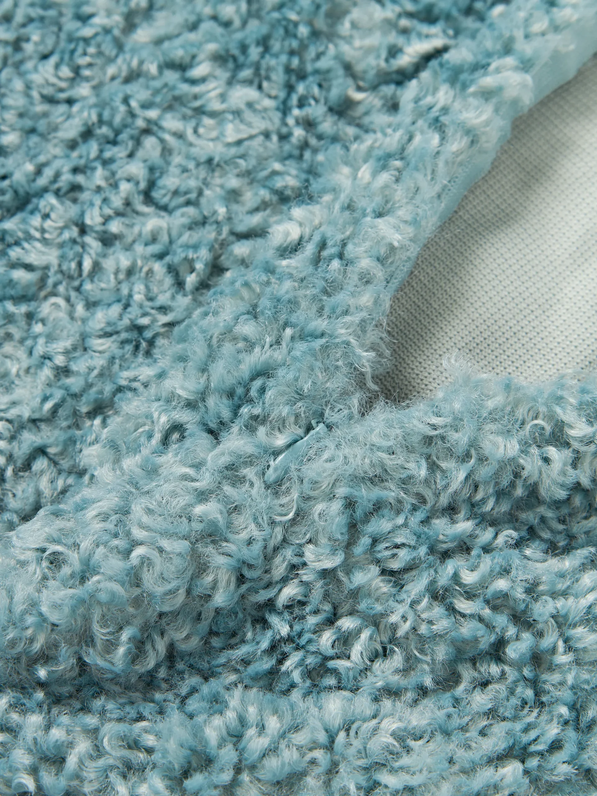 Cuscino decorativo XL in teddy Dotty