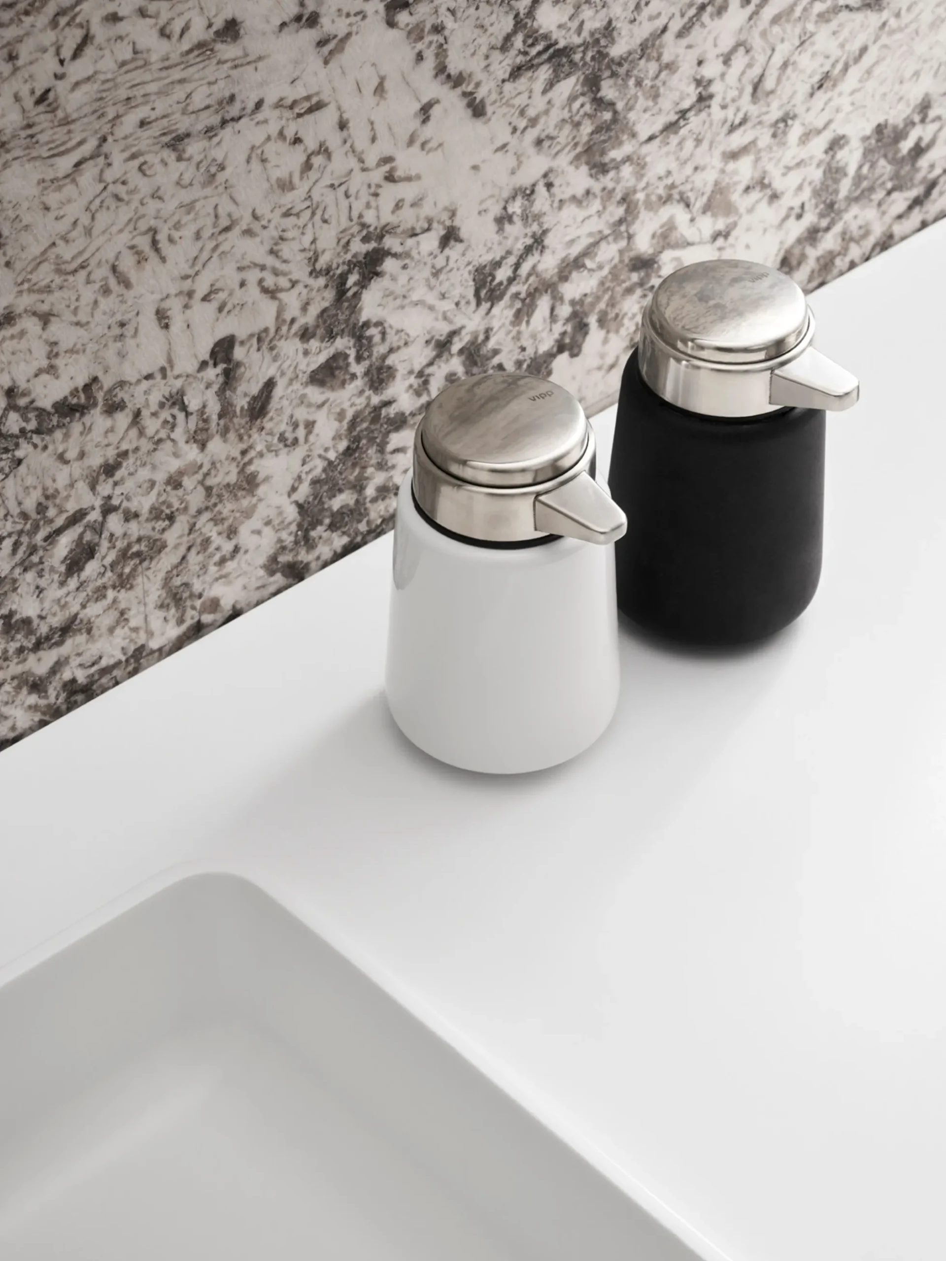 Dispenser sapone Vipp9