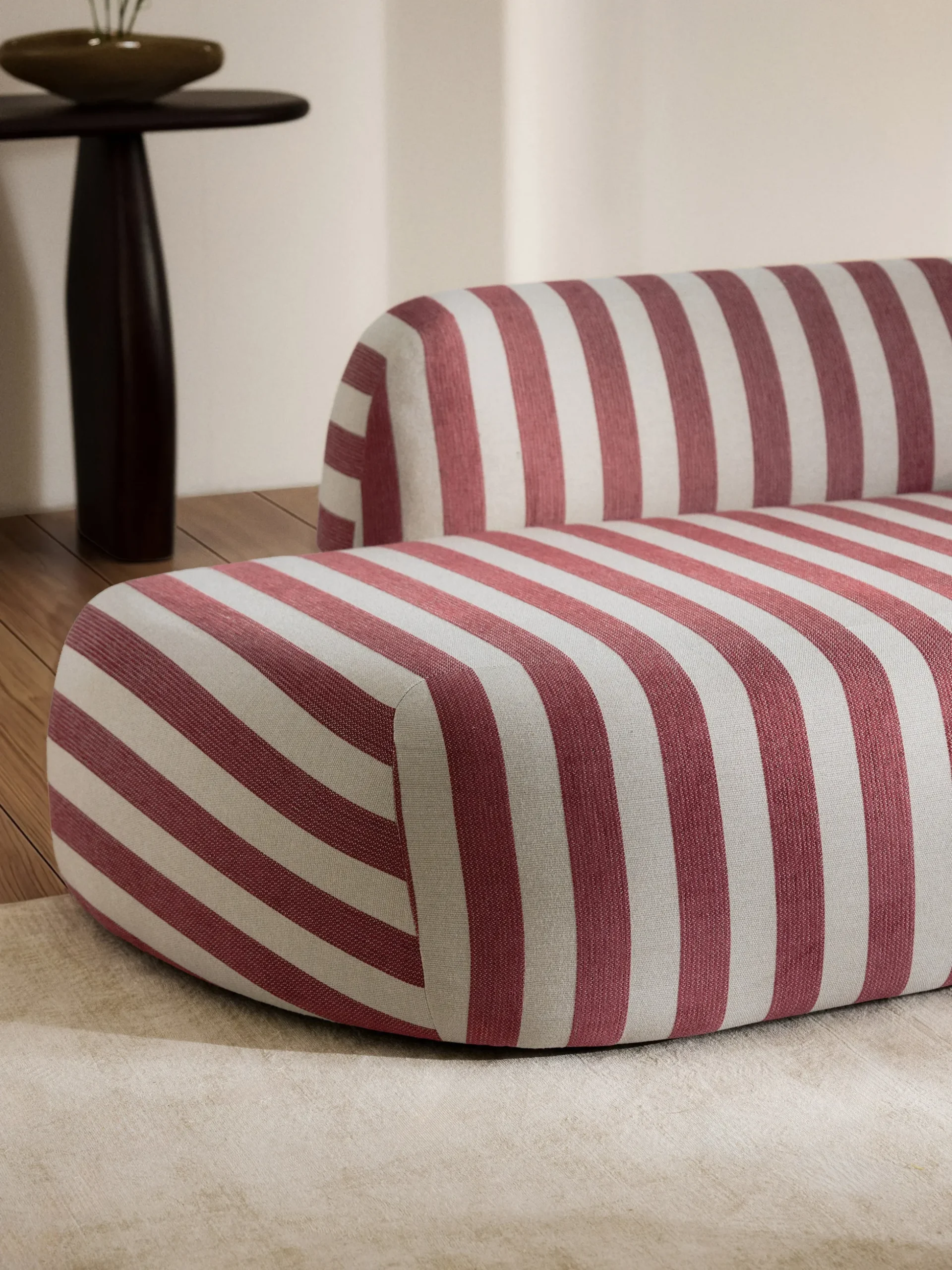 Divano a righe 2 posti con chaise longue Wolke