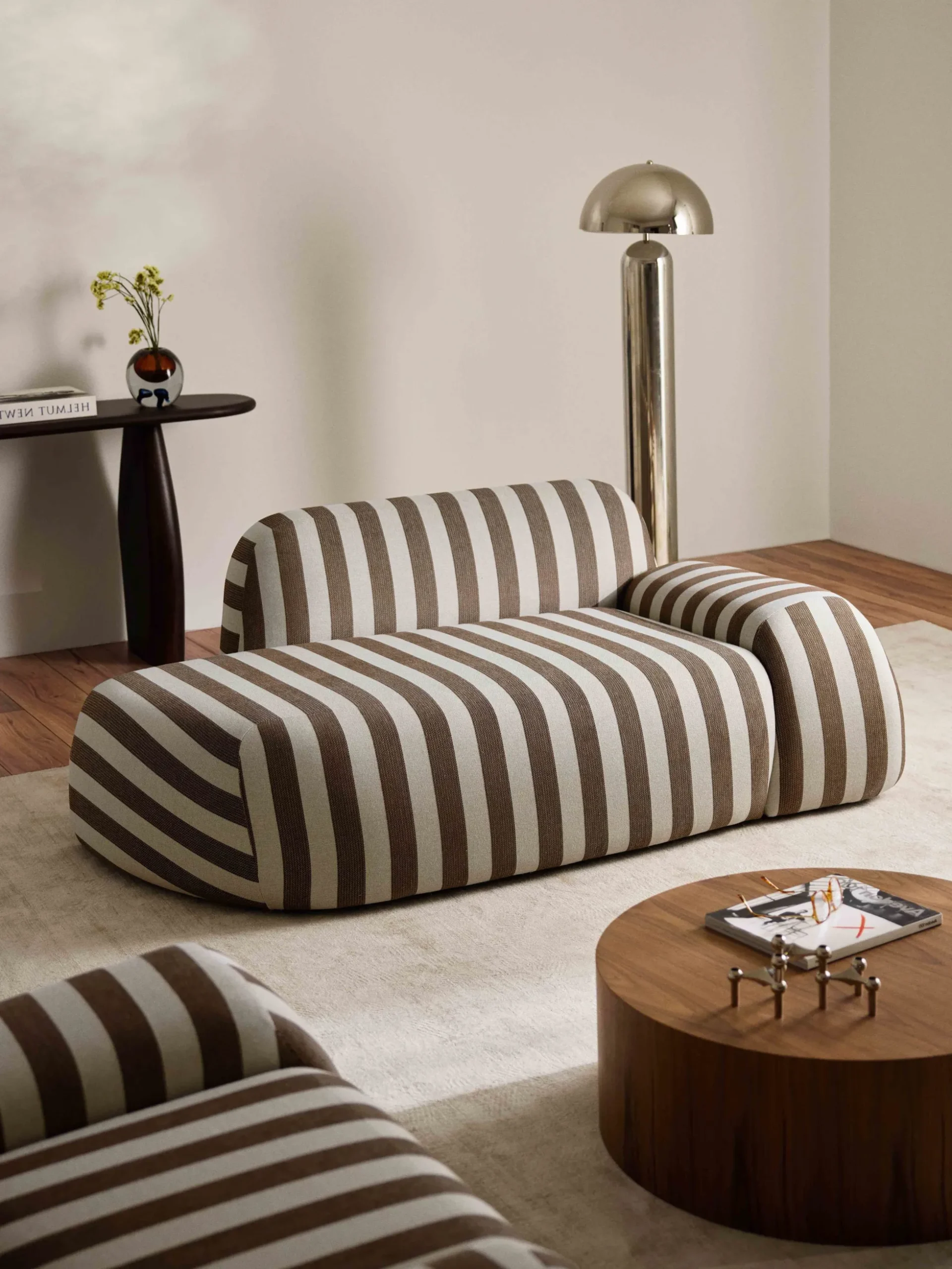 Divano a righe 2 posti con chaise longue Wolke