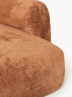 Divano angolare componibile 4 posti con chaise longue in teddy bouclé Wolke