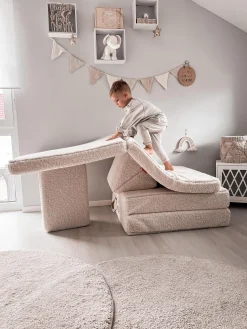 Divano da gioco componibile fatto a mano per bambini in teddy Mila