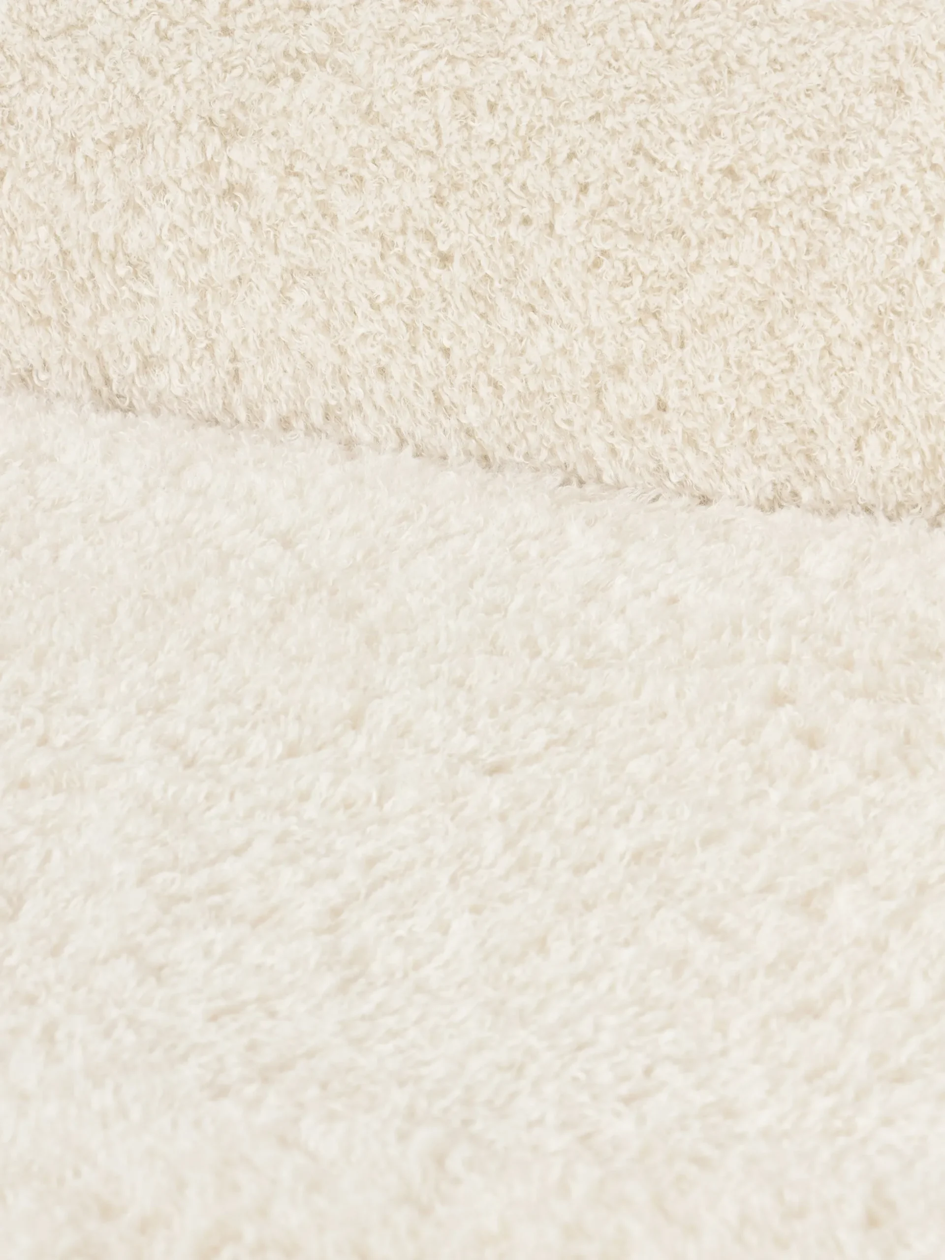 Divano angolare XL componibile 4 posti con chaise longue in teddy Wolke