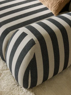 Divano a righe Wolke (2 posti) con terminale chaise longue