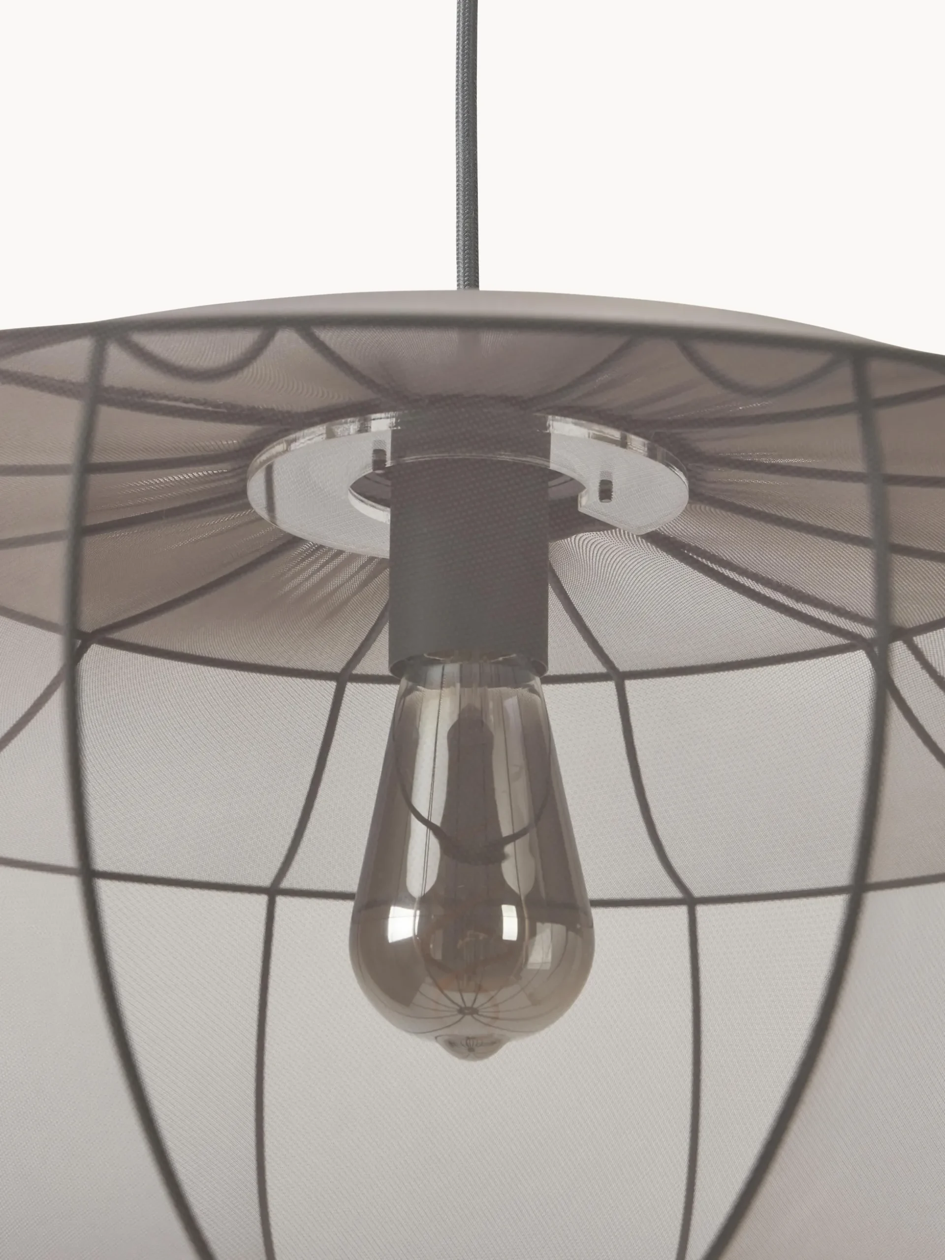 Lampada a sospensione in tessuto a rete Beau