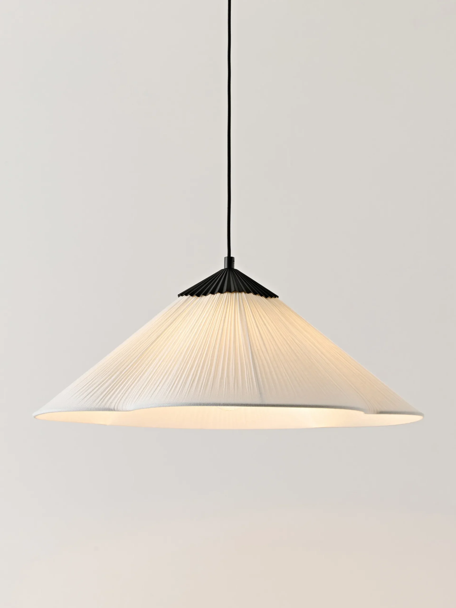 Lampada a sospensione Leora