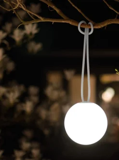 Lampada a sospensione portatile a LED da esterno Bolleke, con luce regolabile