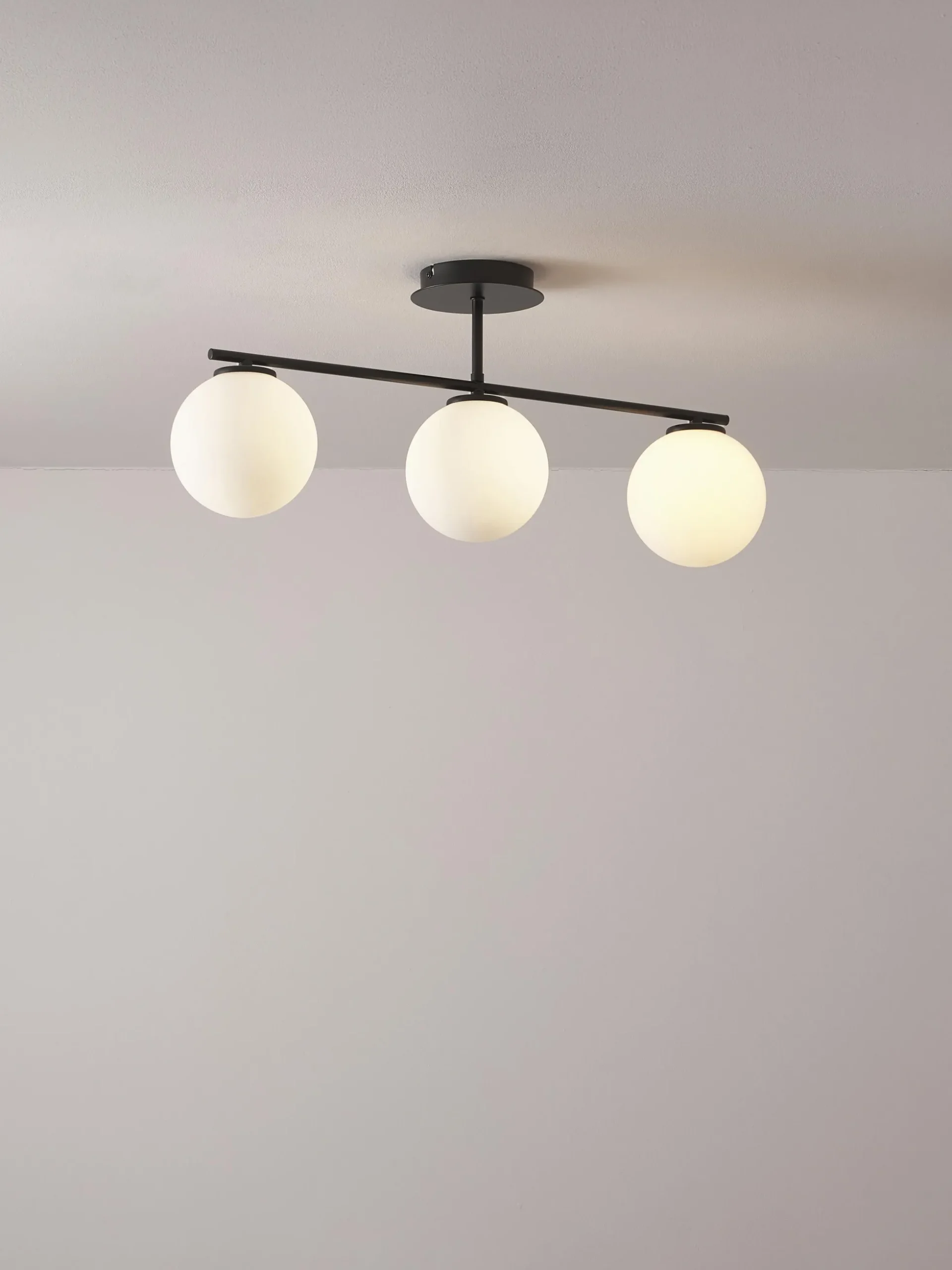 Lampada da soffitto in vetro opale Atlanta