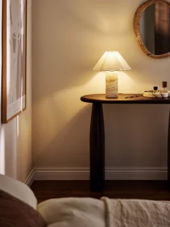 Lampada da tavolo a LED con luce regolabile e base in marmo Arya