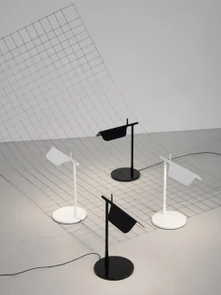 Lampada da tavolo a LED con luce regolabile Tab