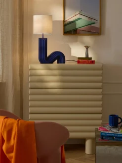 Lampada da tavolo di design Luomo