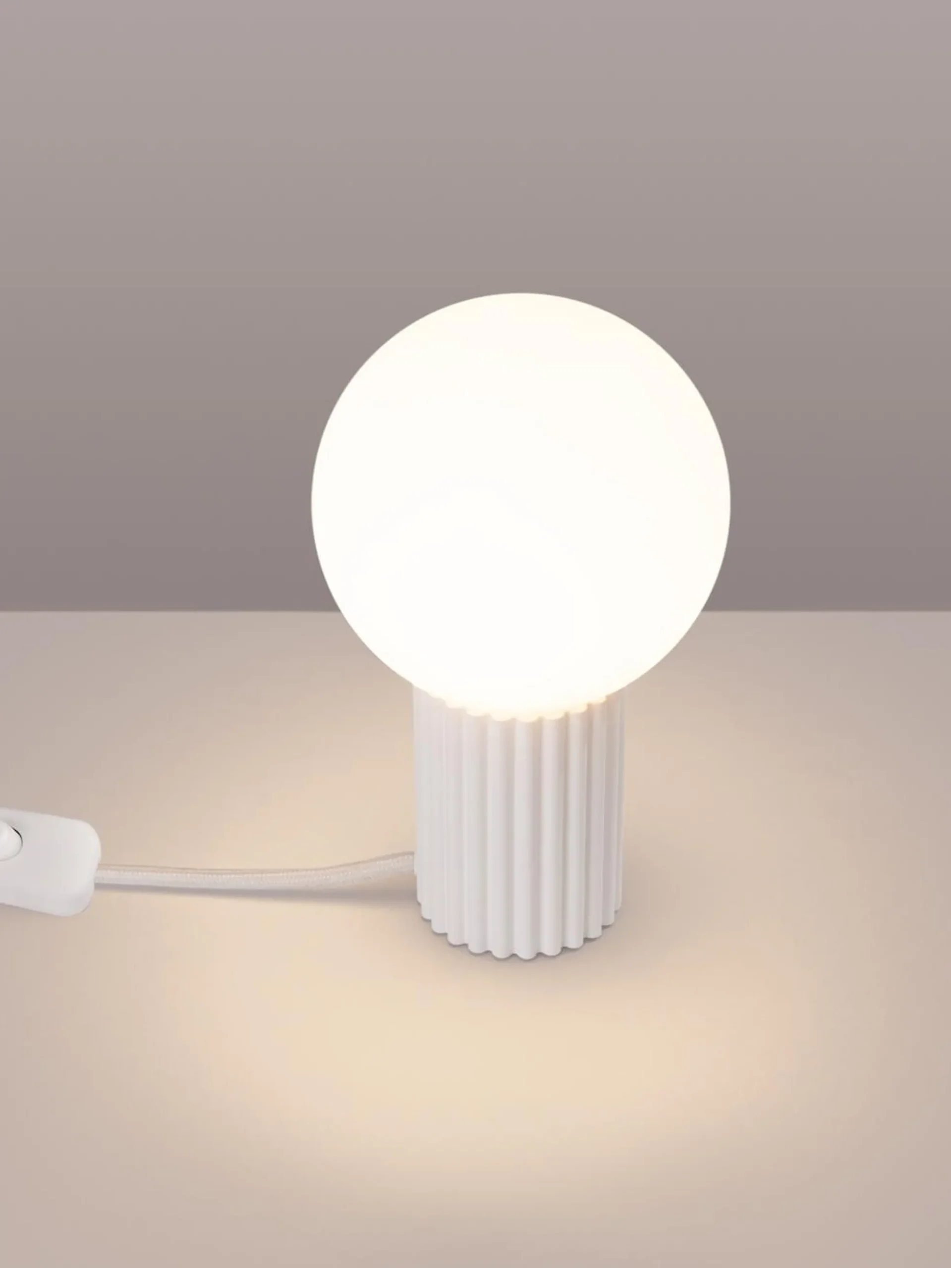 Lampada da tavolo Orbital